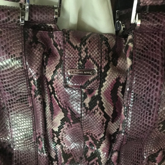 MICHAEL KORS - Picture 3 of 4